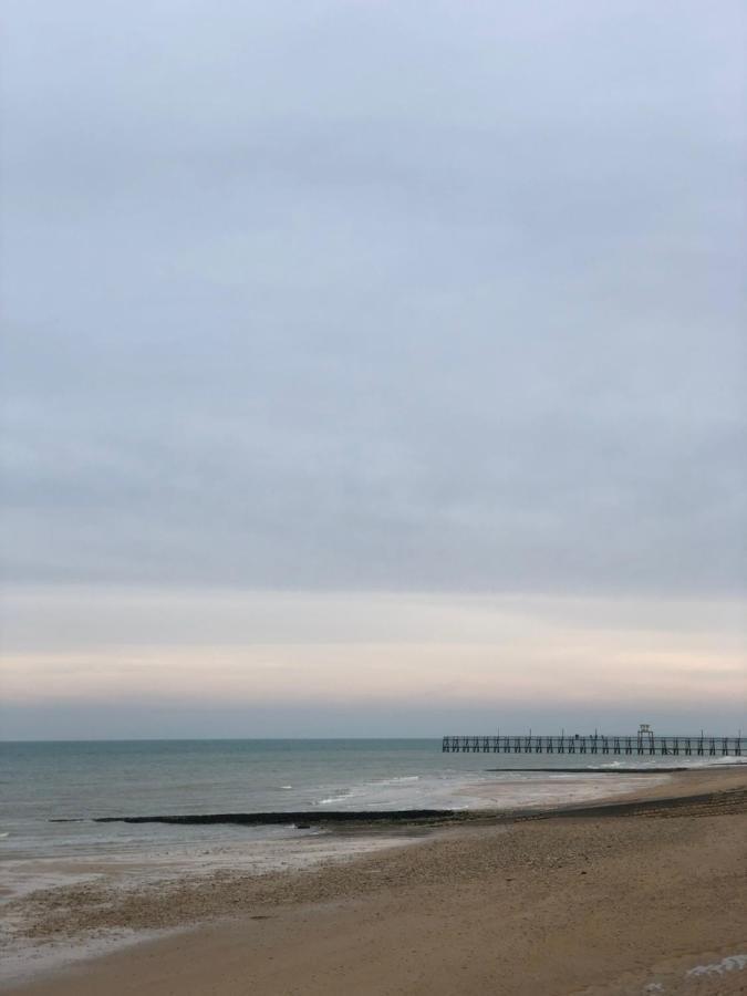 Le Spot, Appartement Spacieux A 30M De La Mer 45M2 لوك-سور-مير المظهر الخارجي الصورة